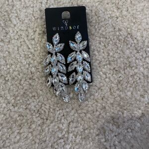 Windsor Silver Leaf Drop Earrings